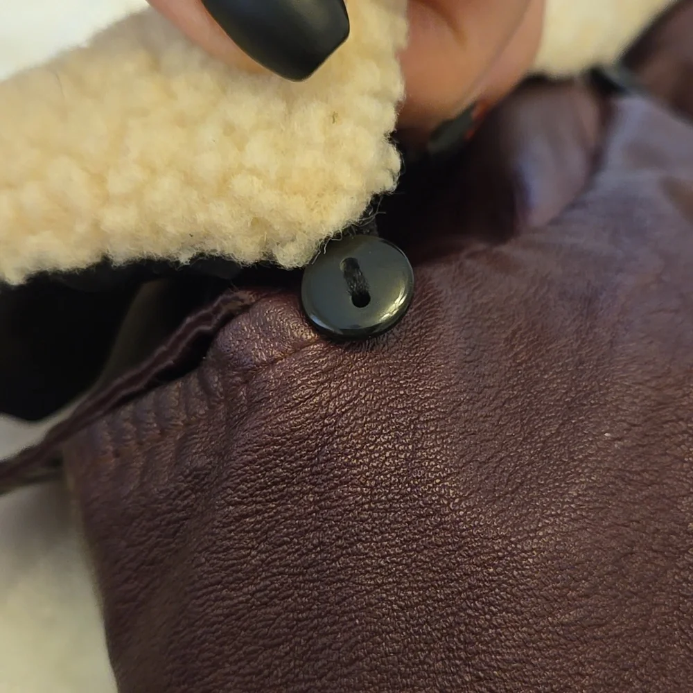 Xl Faux Leather jacket with removable sherpa collar - Picture 6 of 6